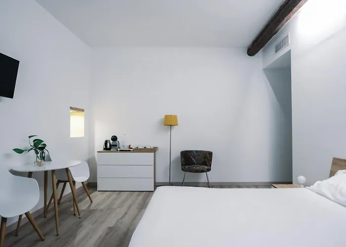 Flora Inn, Scotti's House - Due Passi In Centro بيرغامو