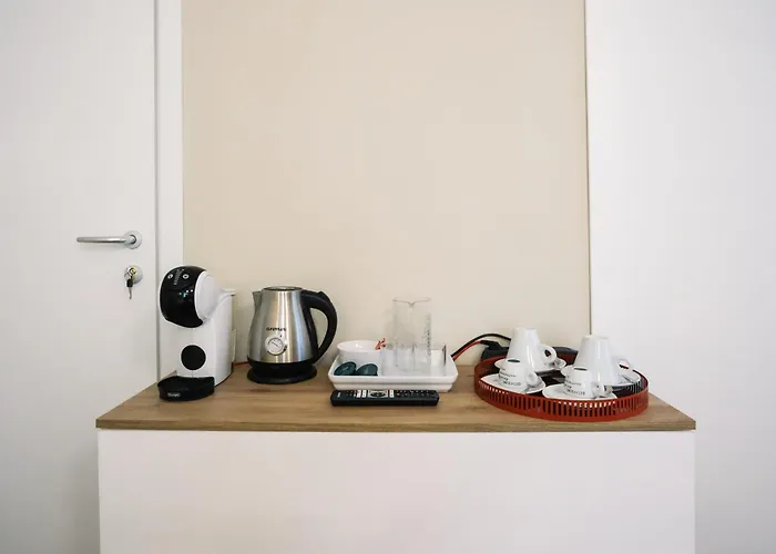 Flora Inn, Scotti's House - Due Passi In Centro بيرغامو