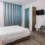 Flora Inn, Scotti's House - Due Passi In Centro Bergame
