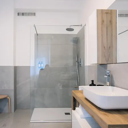 Flora Inn, Scotti's House - Due Passi In Centro 베르가모